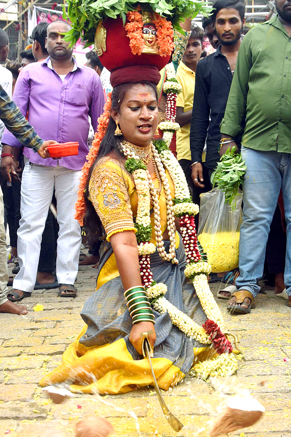 Bonalu Festival 2022 Celebrations At Golconda Fort - Sakshi29