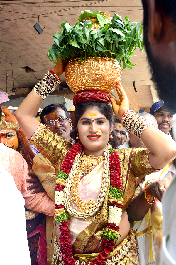 Bonalu Festival 2022 Celebrations At Golconda Fort - Sakshi31