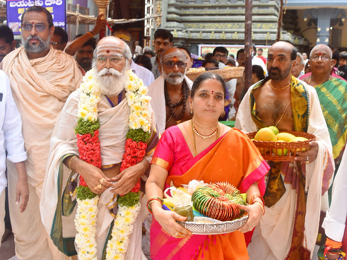 Vijayawada Indrakeeladri Temple  - Sakshi8