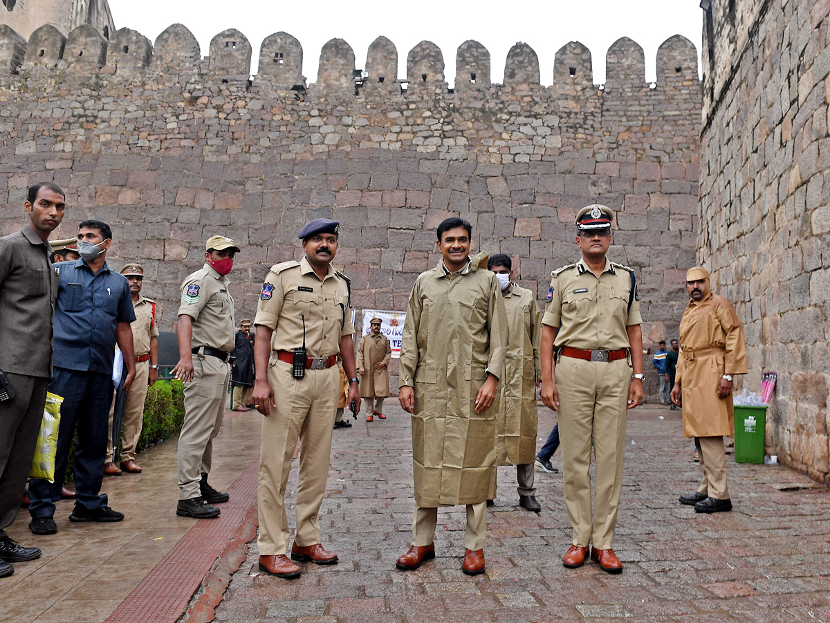 Bonalu Festival 2022 Celebrations At Golconda Fort Photo Gallery - Sakshi15