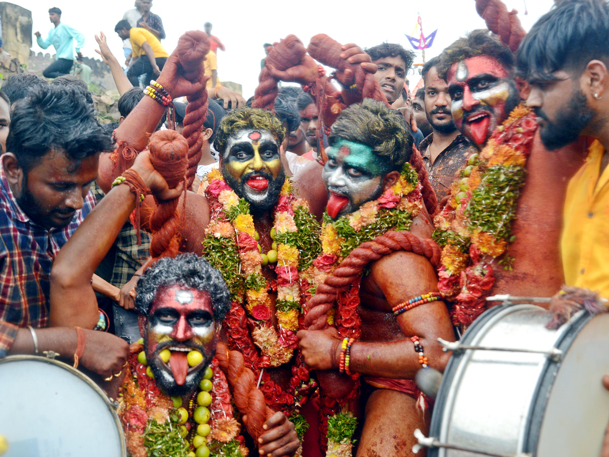 Bonalu Festival 2022 Celebrations At Golconda Fort Photo Gallery - Sakshi17