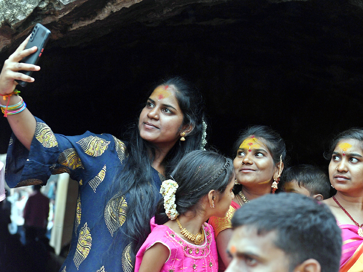 Bonalu Festival 2022 Celebrations At Golconda Fort Photo Gallery - Sakshi3