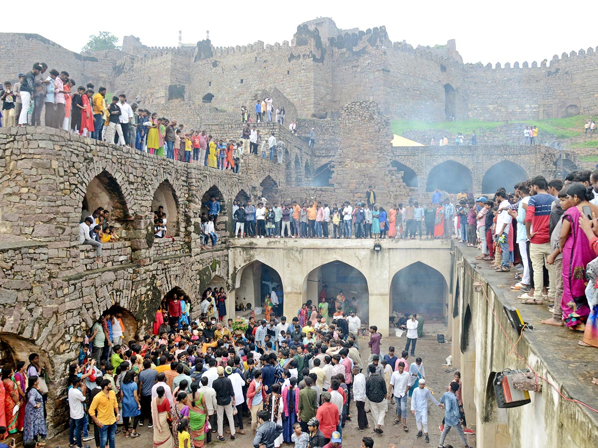 Bonalu Festival 2022 Celebrations At Golconda Fort Photo Gallery - Sakshi25