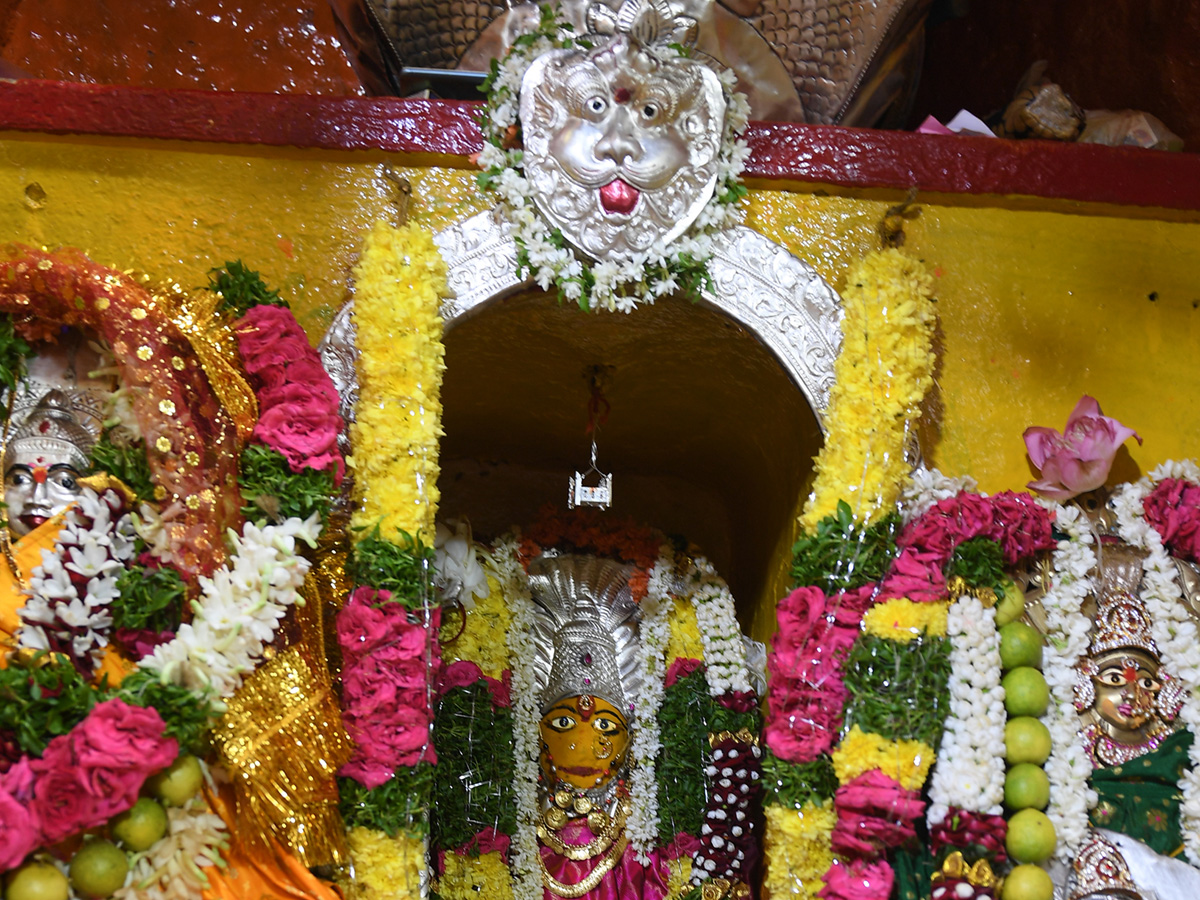 Bonalu Festival 2022 Celebrations At Golconda Fort Photo Gallery - Sakshi7