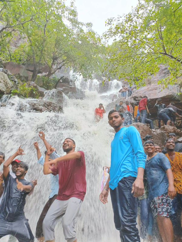 Heavy Rainfall Lashes Telangana Amazing Waterfalls Latest Photos - Sakshi17