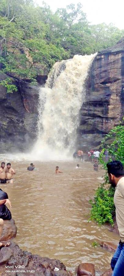 Heavy Rainfall Lashes Telangana Amazing Waterfalls Latest Photos - Sakshi18