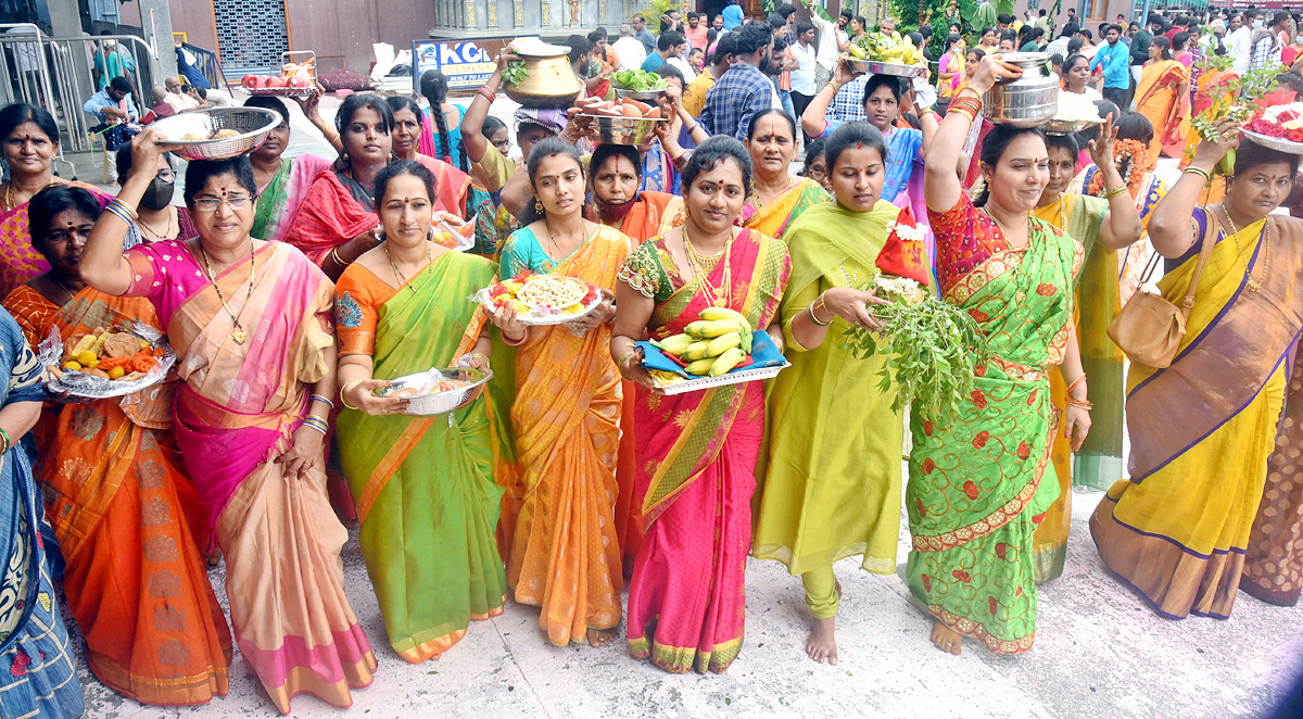 Vijayawada : Shakambari Utsav at Kanaka Durga Temple - Sakshi33