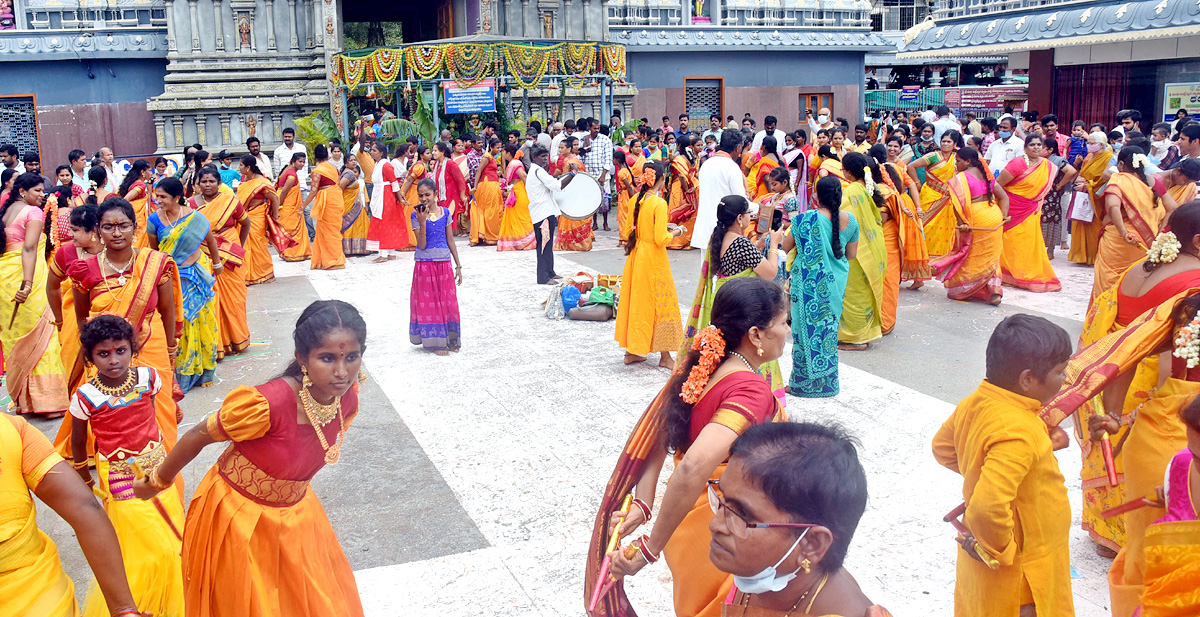 Vijayawada : Shakambari Utsav at Kanaka Durga Temple - Sakshi38