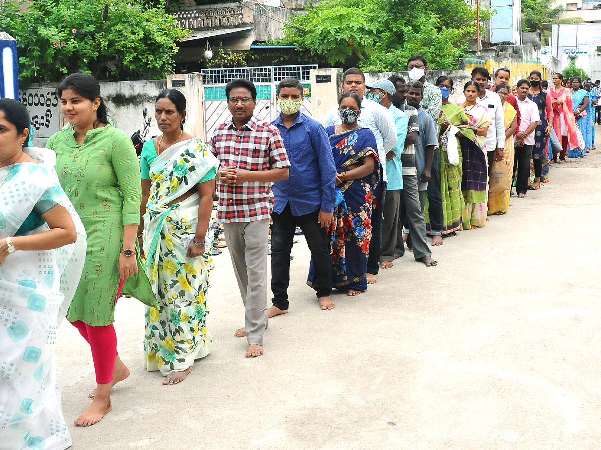 Guru Purnima Celebrations Across Telugu States Photos - Sakshi13