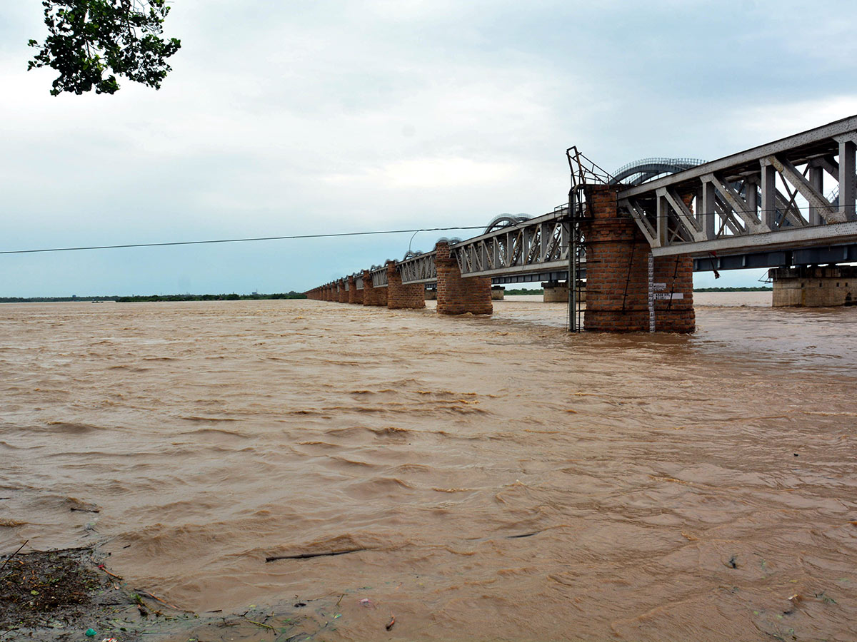 Heavy Rains Inundation Both Andhra Pradesh And Telangana States - Sakshi13