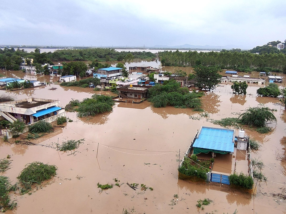 Heavy Rains Inundation Both Andhra Pradesh And Telangana States - Sakshi30