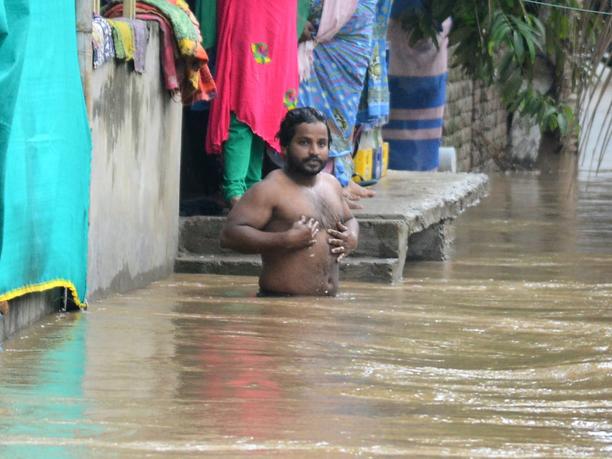 Godavari Flood Affect in Konaseema District Photo Gallery - Sakshi12