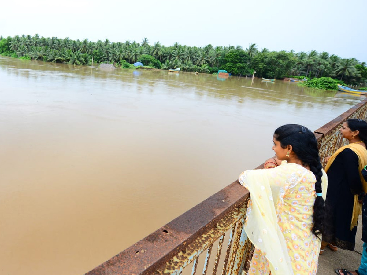 Godavari Flood Affect in Konaseema District Photo Gallery - Sakshi22