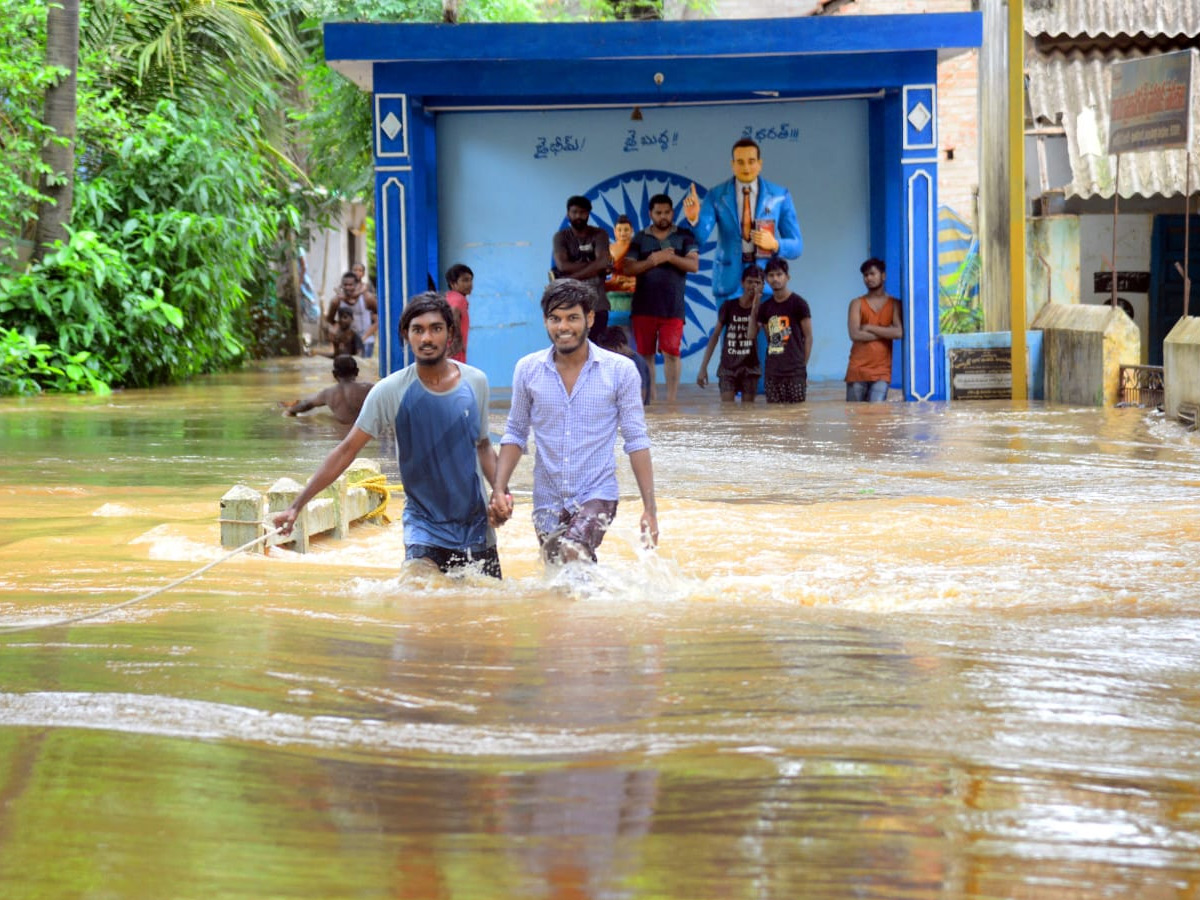 Godavari Flood Affect in Konaseema District Photo Gallery - Sakshi30