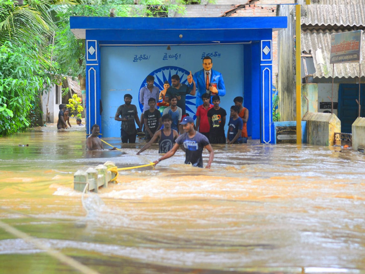 Godavari Flood Affect in Konaseema District Photo Gallery - Sakshi31