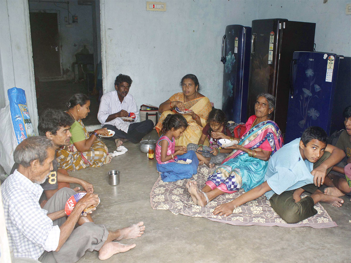 Telangana Heavy Rains: Bhadrachalam Godavari Floods Latest Photos - Sakshi28