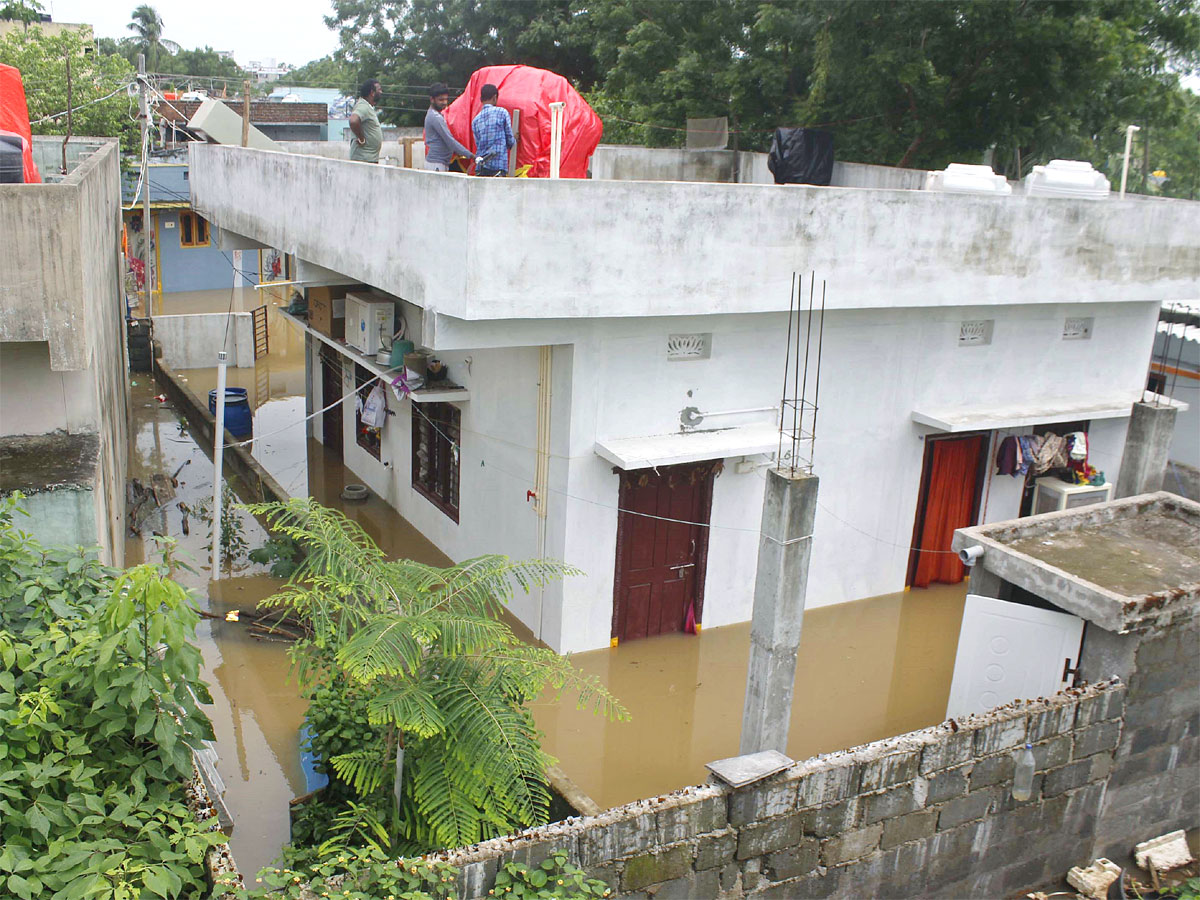 Telangana Heavy Rains: Bhadrachalam Godavari Floods Latest Photos - Sakshi31