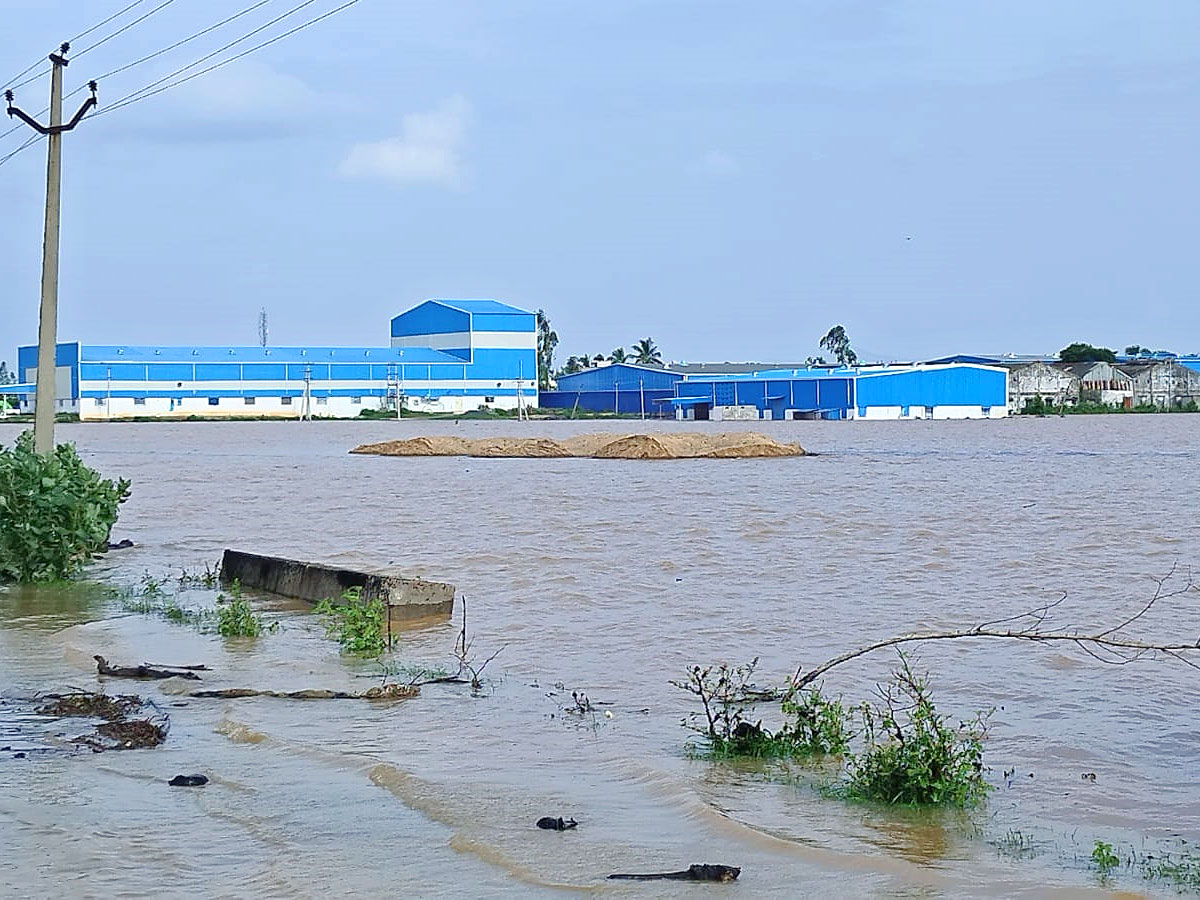 Telangana Heavy Rains: Bhadrachalam Godavari Floods Latest Photos - Sakshi6