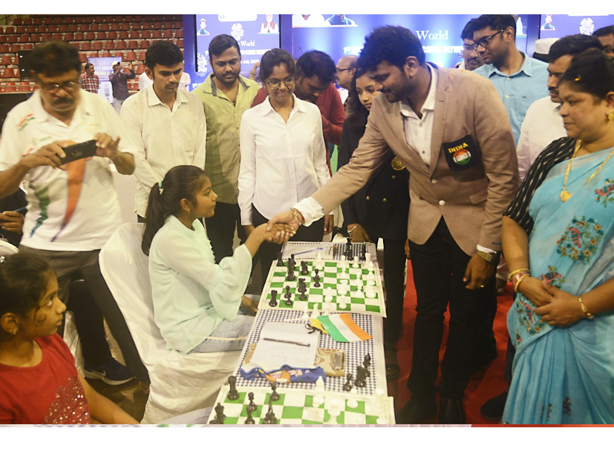 Visakha Chess Olympiad Torch Photo Gallery - Sakshi1