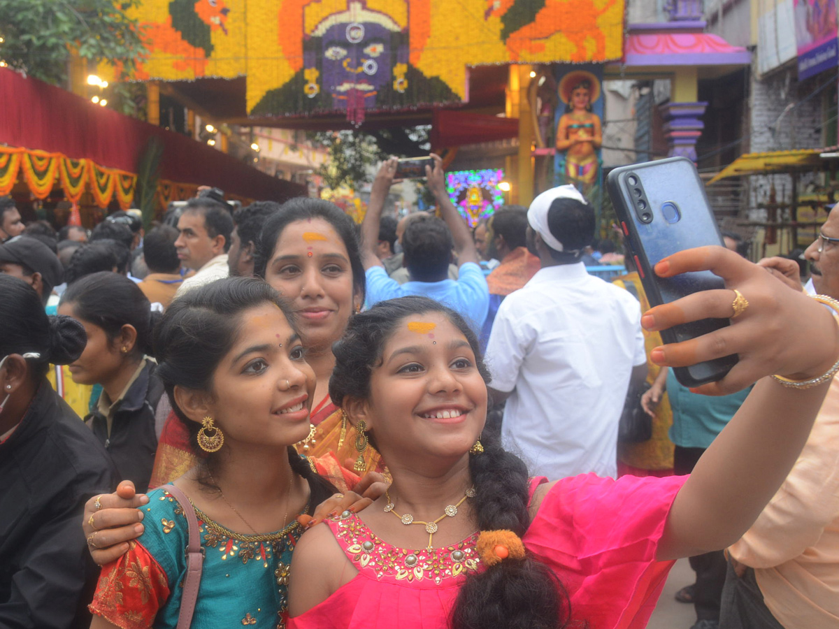 Secunderabad Ujjaini Mahankali Bonalu Photo Gallery - Sakshi14