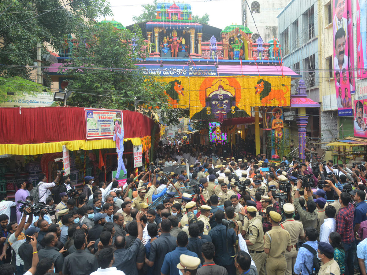 Secunderabad Ujjaini Mahankali Bonalu Photo Gallery - Sakshi22