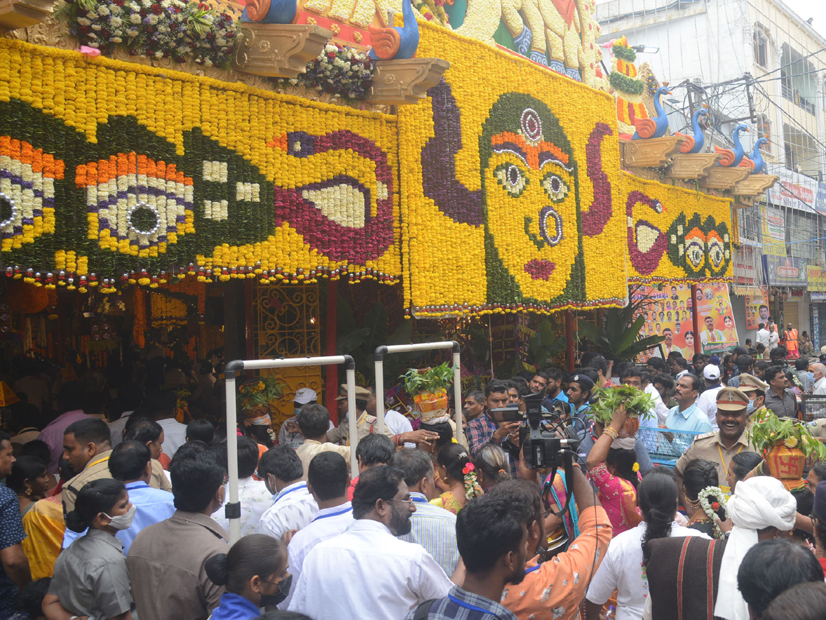 Secunderabad Ujjaini Mahankali Bonalu Photo Gallery - Sakshi23