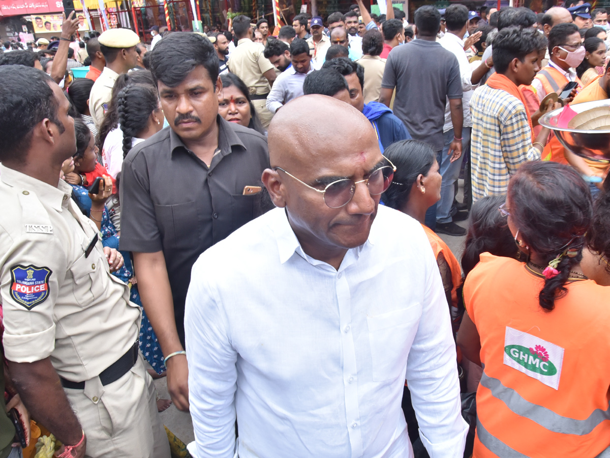 Secunderabad Ujjaini Mahankali Bonalu Photo Gallery - Sakshi39