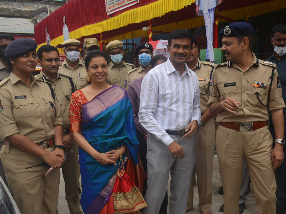 Secunderabad Ujjaini Mahankali Bonalu Photo Gallery - Sakshi44