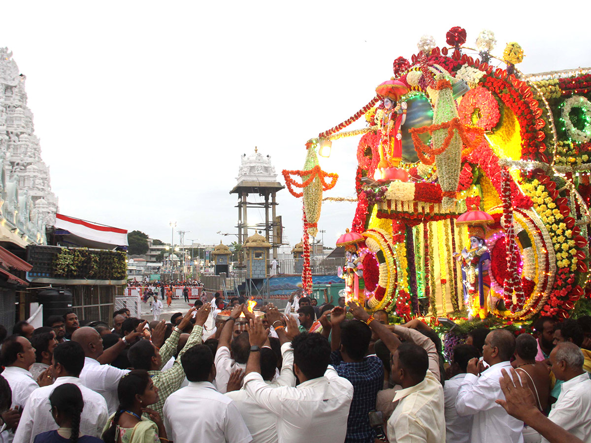 Anivara Asthanam annual festival observed at Tirumala temple - Sakshi17