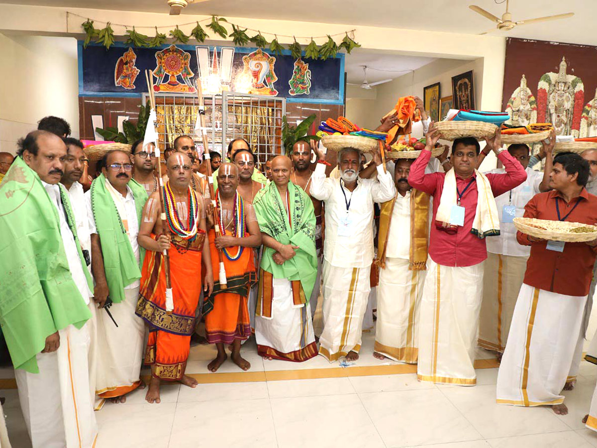 Anivara Asthanam annual festival observed at Tirumala temple - Sakshi3