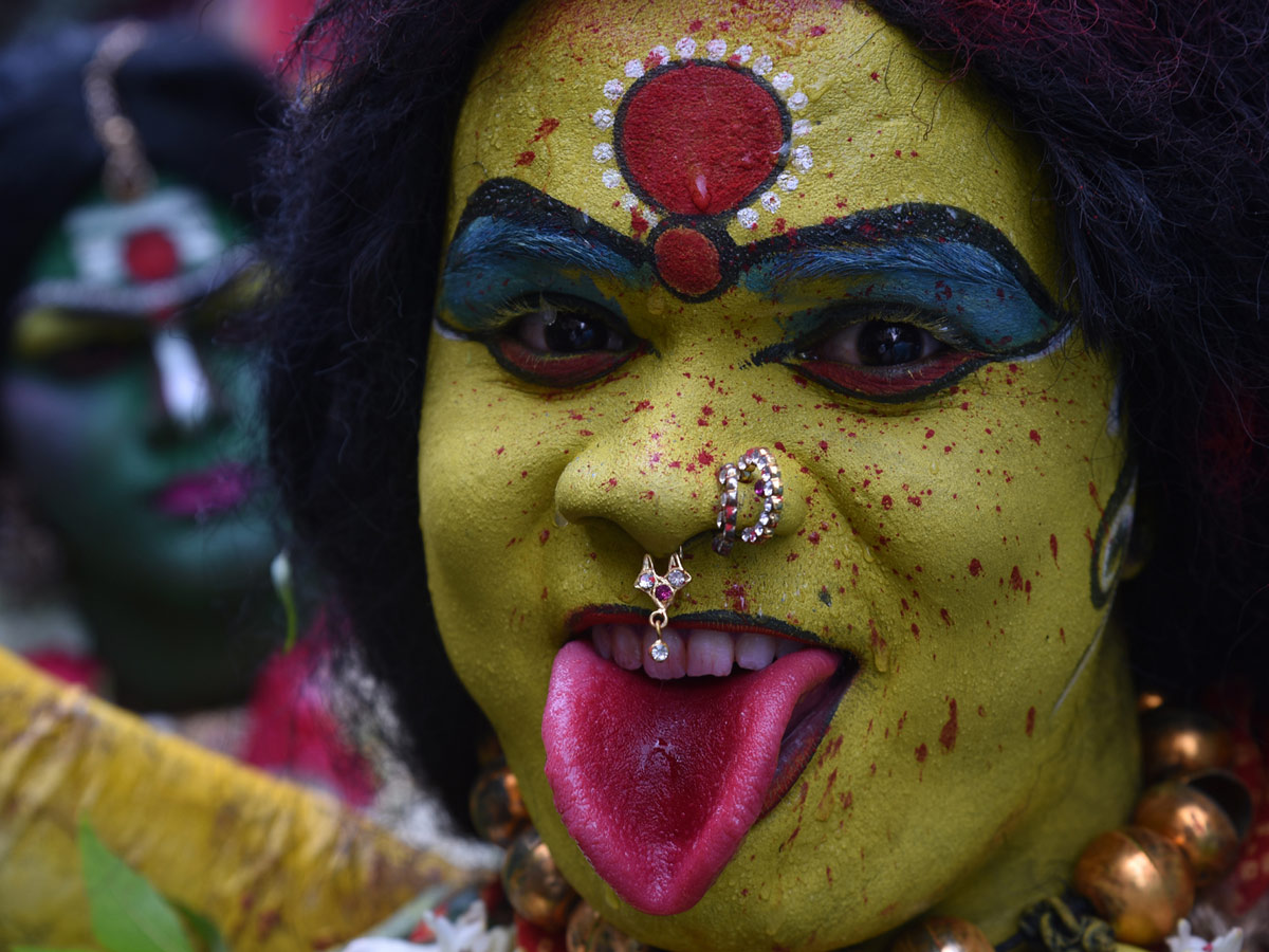 Sri Ujjaini Mahankali Bonalu in Secunderabad Photo Gallery - Sakshi11