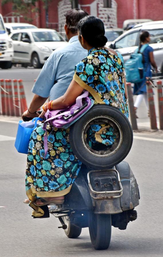 Bikes No Number Plate In Hyderabad - Sakshi19