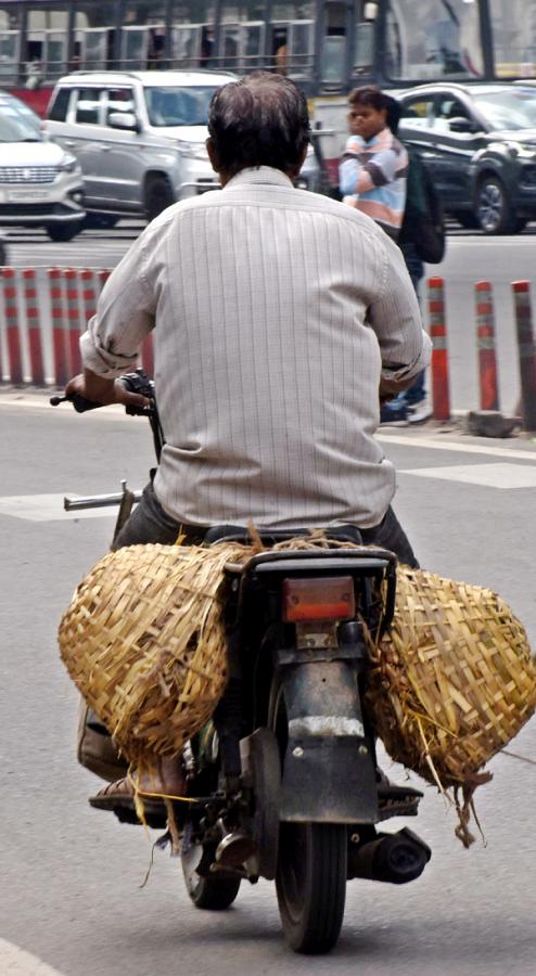 Bikes No Number Plate In Hyderabad - Sakshi23