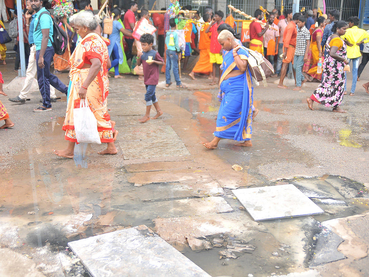 Tiruttani Subramanya Swamy Temple Images, Devotees Pics - Sakshi12