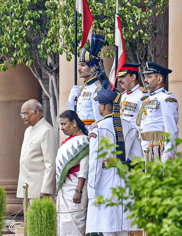 Draupadi Murmu Takes Oath As Indias 15th President  - Sakshi31