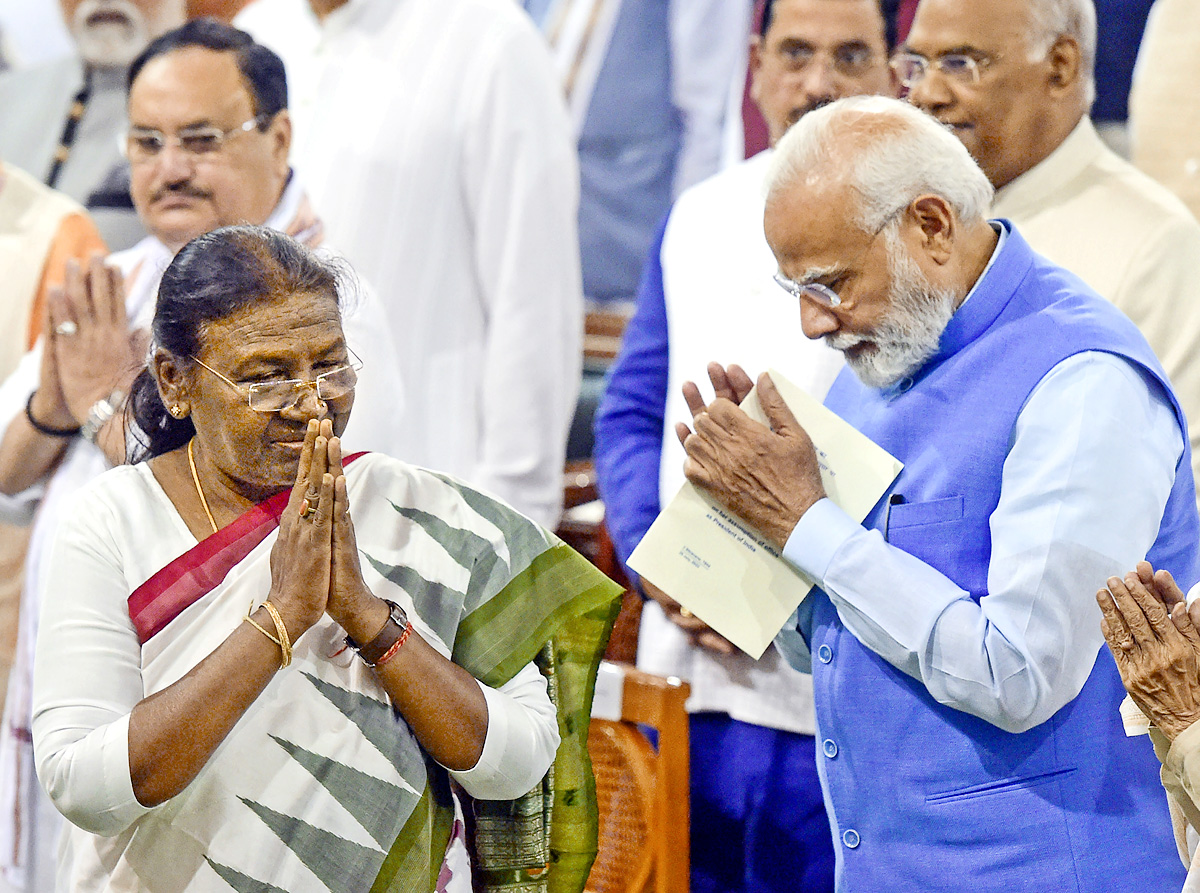 Draupadi Murmu Takes Oath As Indias 15th President  - Sakshi24