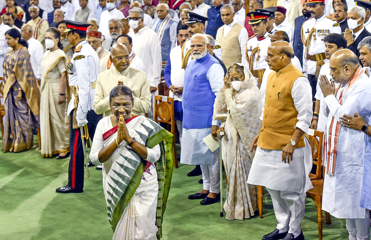 Draupadi Murmu Takes Oath As Indias 15th President  - Sakshi26