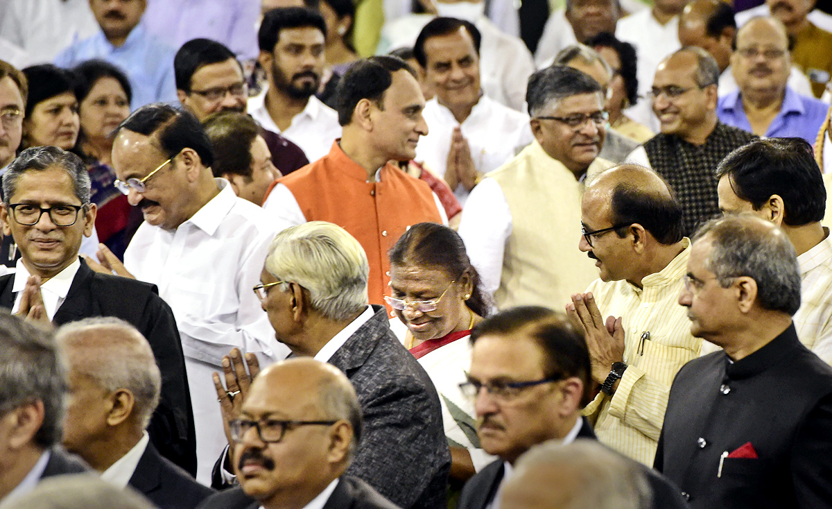 Draupadi Murmu Takes Oath As Indias 15th President  - Sakshi27