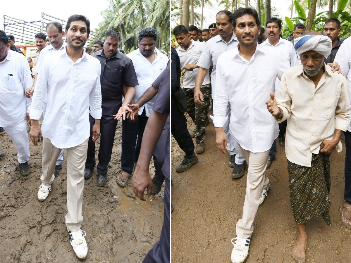 AP CM YS Jagan tours flood hit areas of Konaseema district Photo Gallery - Sakshi12