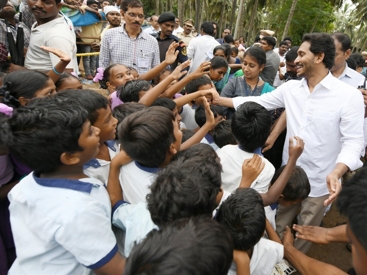 AP CM YS Jagan tours flood hit areas of Konaseema district Photo Gallery - Sakshi22