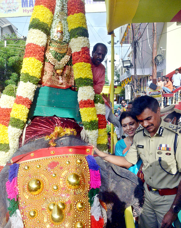 Akkanna Madanna Mahankali Jatara Bonalu 2022  - Sakshi31