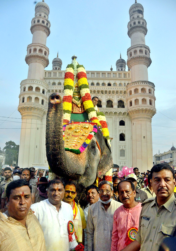 Akkanna Madanna Mahankali Jatara Bonalu 2022  - Sakshi36