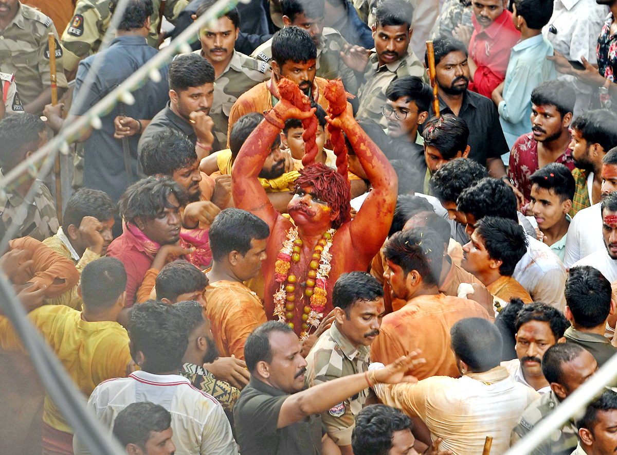 Akkanna Madanna Mahankali Jatara Bonalu 2022  - Sakshi27