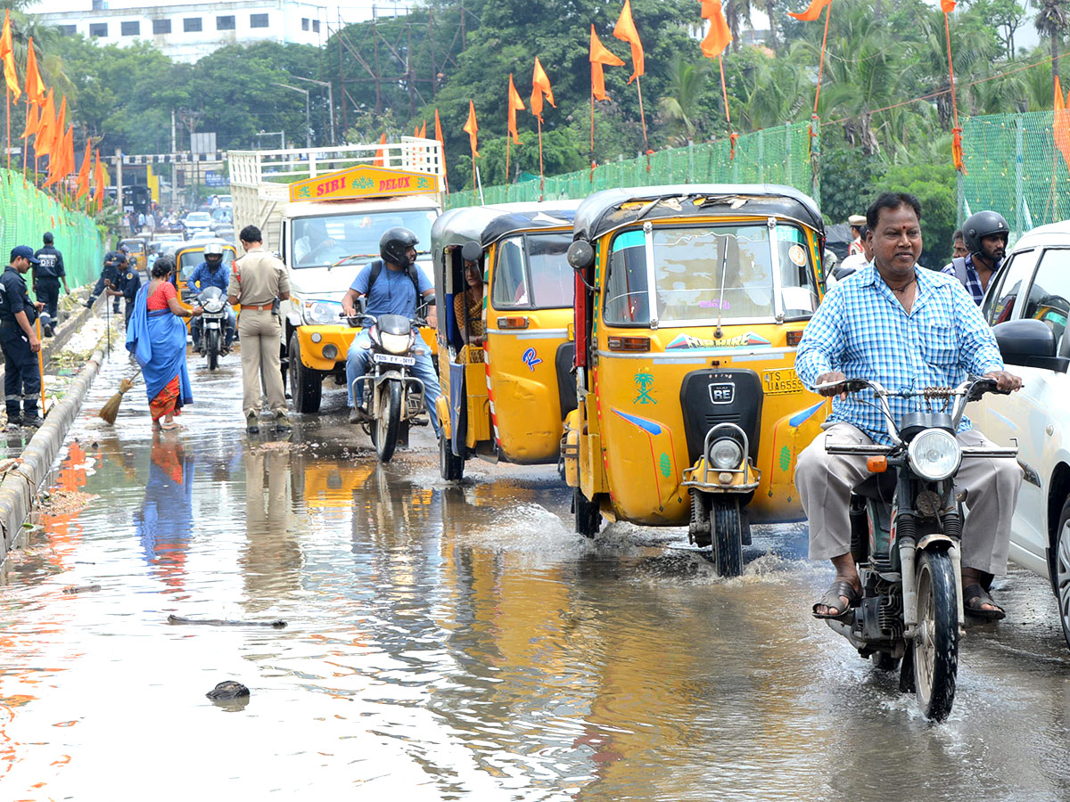 Hyderabad Musi Floods 2022 Destruction Photos - Sakshi12