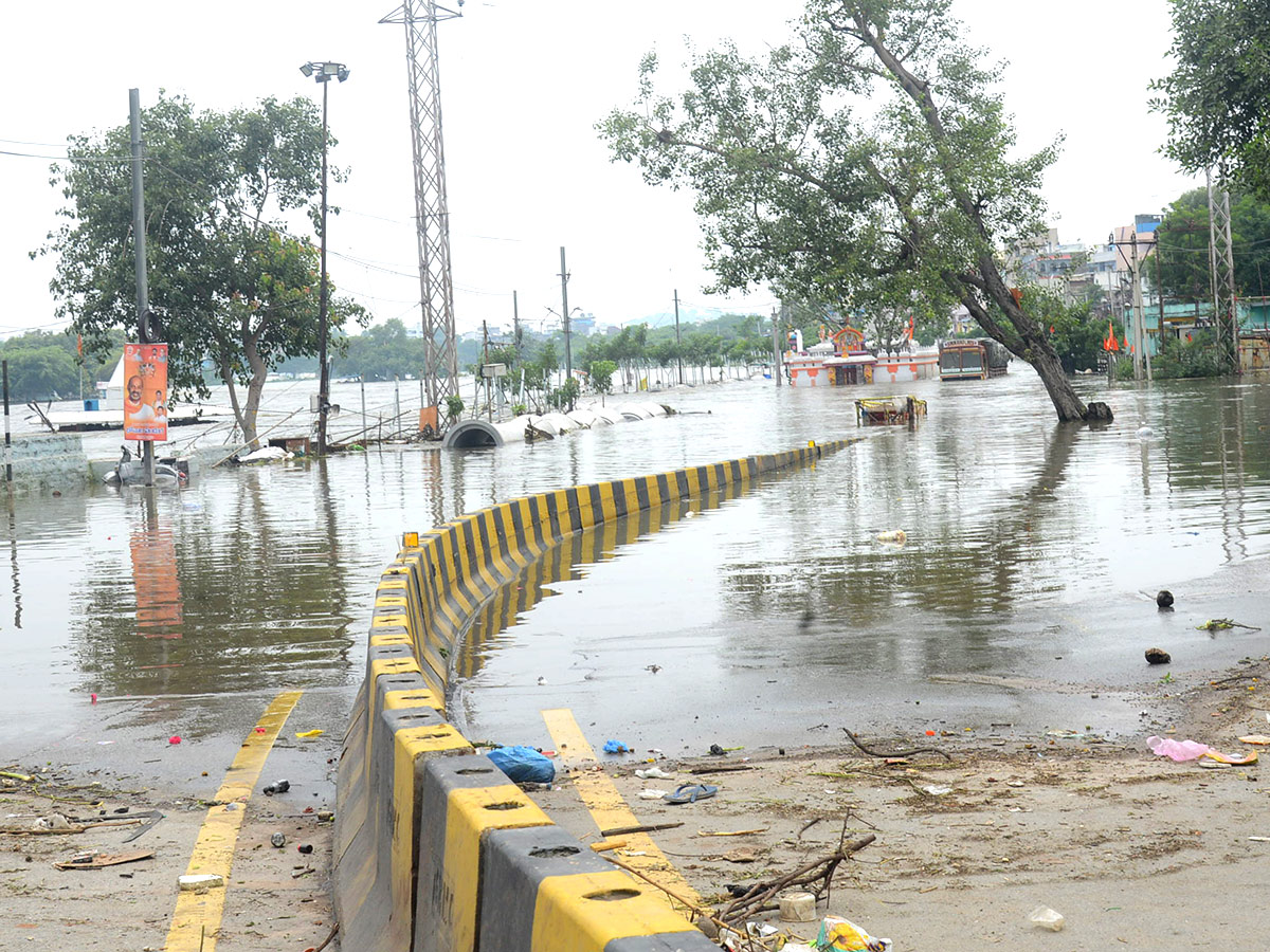 Hyderabad Musi Floods 2022 Destruction Photos - Sakshi29