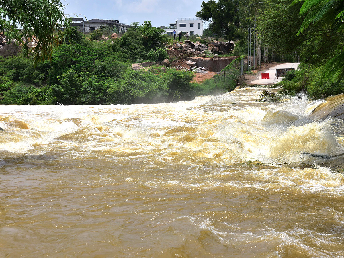 Hyderabad Musi Floods 2022 Destruction Photos - Sakshi31