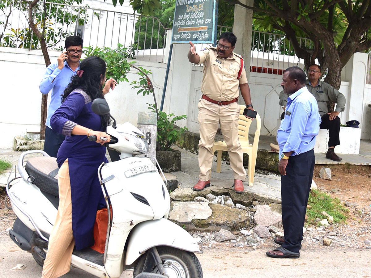 Hyderabad Musi Floods 2022 Destruction Photos - Sakshi32