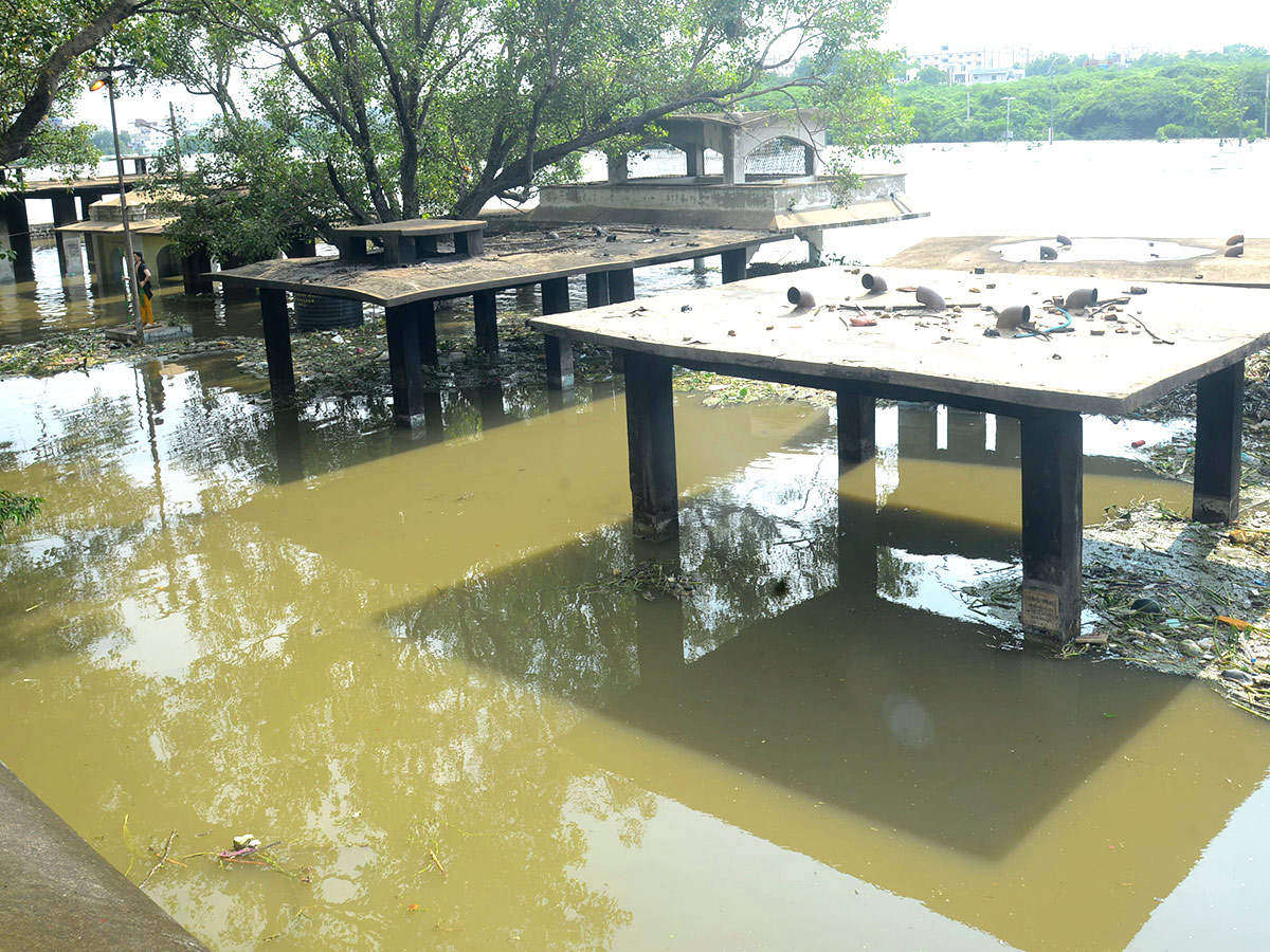 Hyderabad Musi Floods 2022 Destruction Photos - Sakshi36