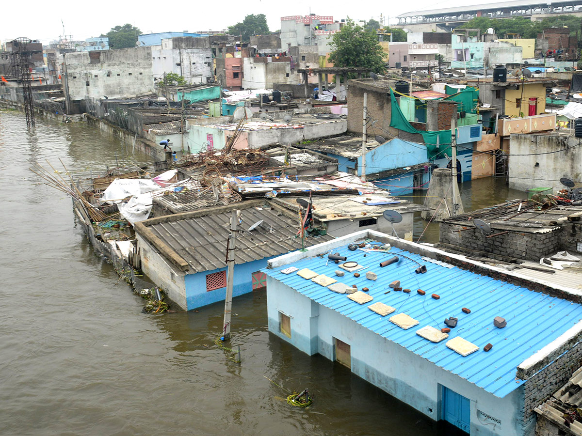 Hyderabad Musi Floods 2022 Destruction Photos - Sakshi37