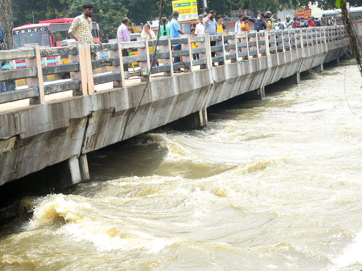 Hyderabad Musi Floods 2022 Destruction Photos - Sakshi4